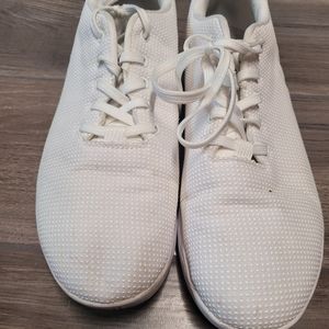 No Bull white tennis shoes